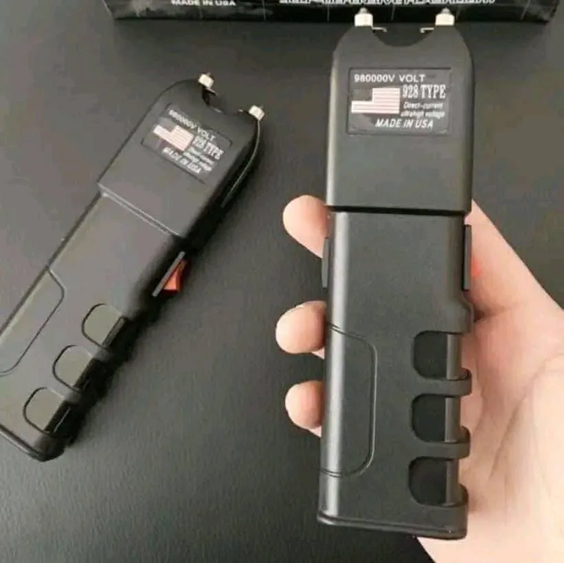 Self-Defense Stun Gun / Electric Shock[ 98 k volts ]