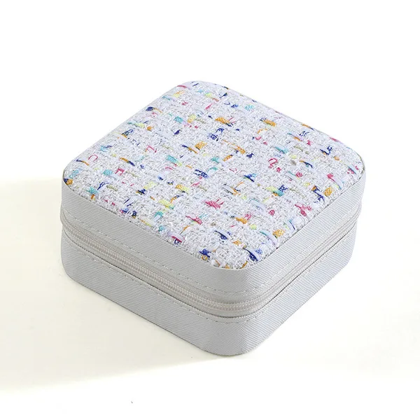✨ Simple & Stylish Jewelry Storage Box