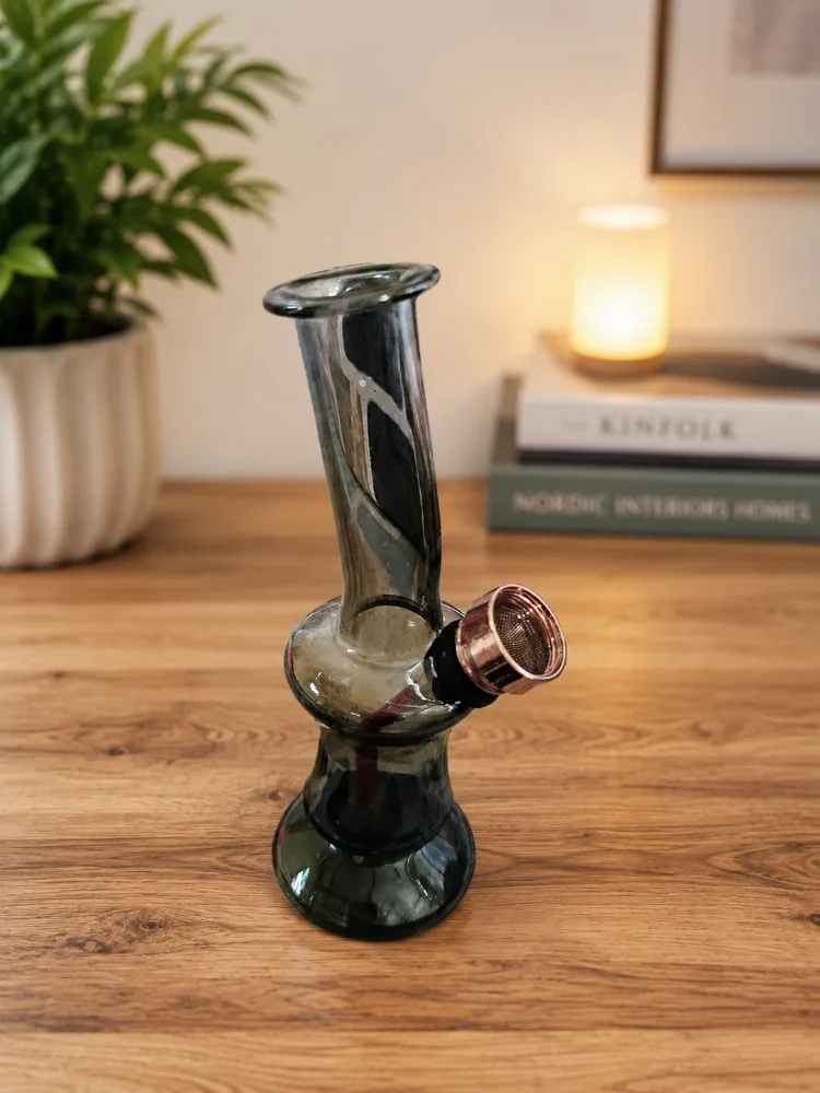🖤 Smoke Grey Glass Bong