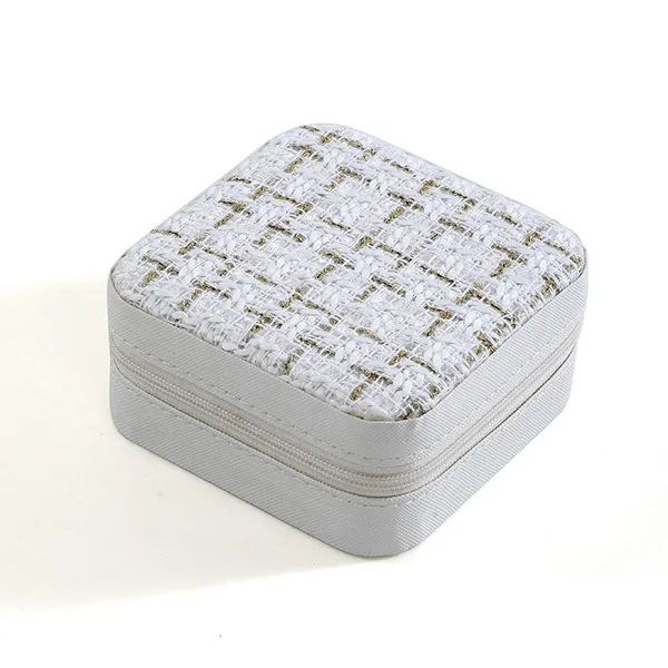 ✨ Simple & Stylish Jewelry Storage Box