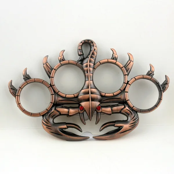 New punk self-defense ring