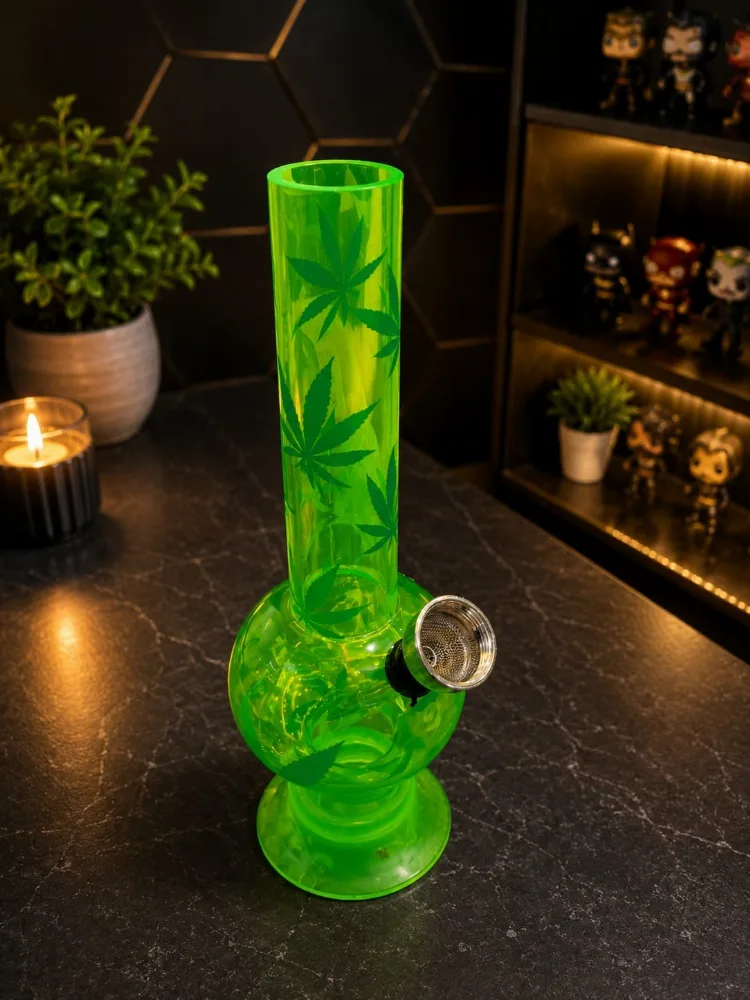 Bong Hukka ( Length : 6 inci )Rolling Stones Acrylic Bong(Random Color)