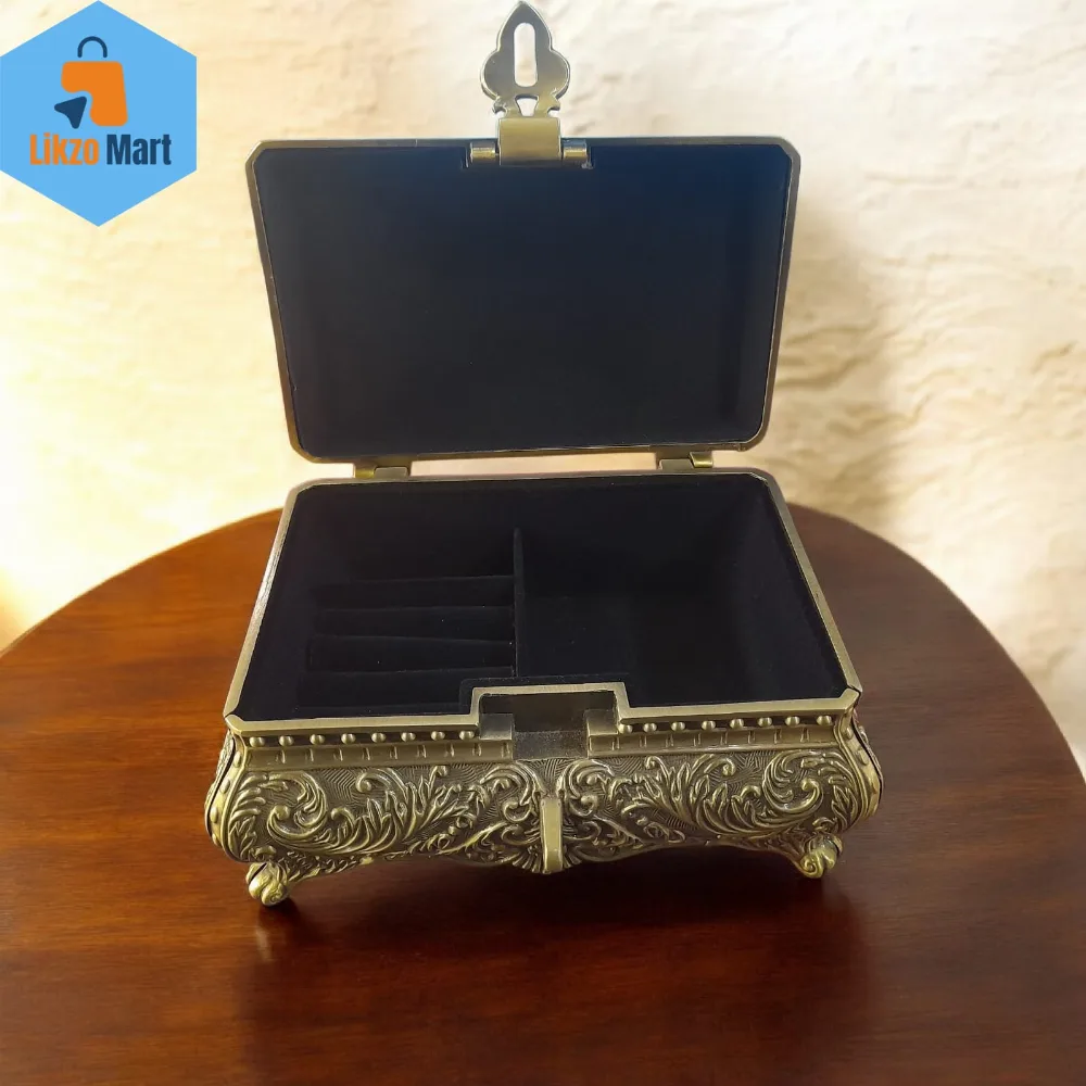 Vintage Metal Jewelry Box Rectangular Trinket Storage Box Antique Jewelry Keepsake Gift Box Case for Women Girls Birthday Christmas(Bronze)