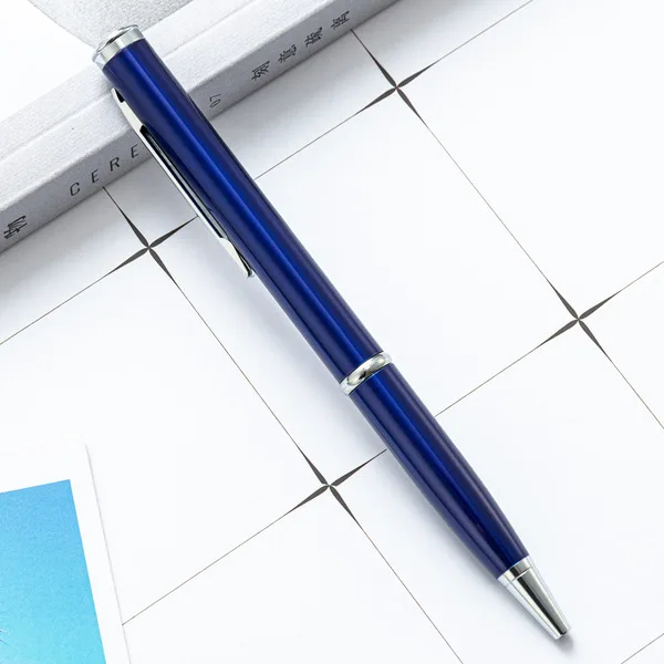 🖊️ Multi-Functional Knife Self-Defense Pen
